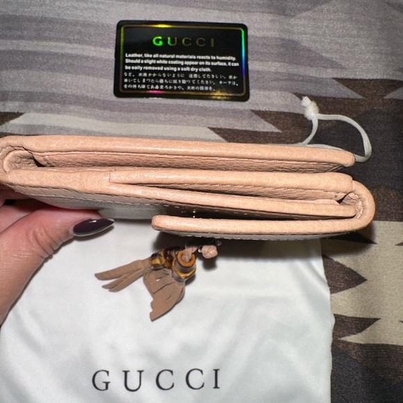 Gucci bamboo preloved wallet - Picture 3 of 7